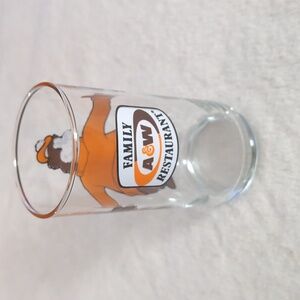 VTG A&W Family Restaurant Bear Hug Root Beer Glass Cup